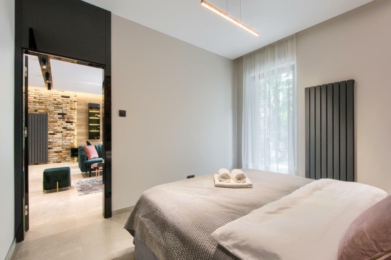 Zlota Luxury Apartments 华沙 外观 照片
