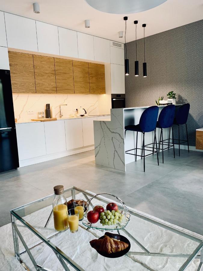Zlota Luxury Apartments 华沙 外观 照片