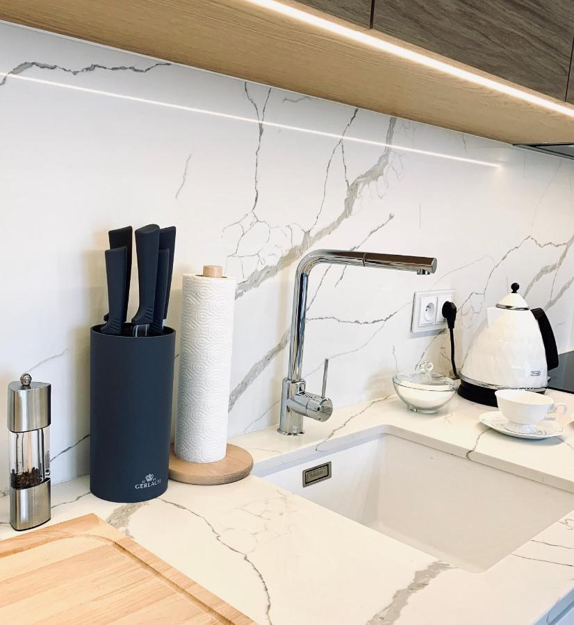 Zlota Luxury Apartments 华沙 外观 照片