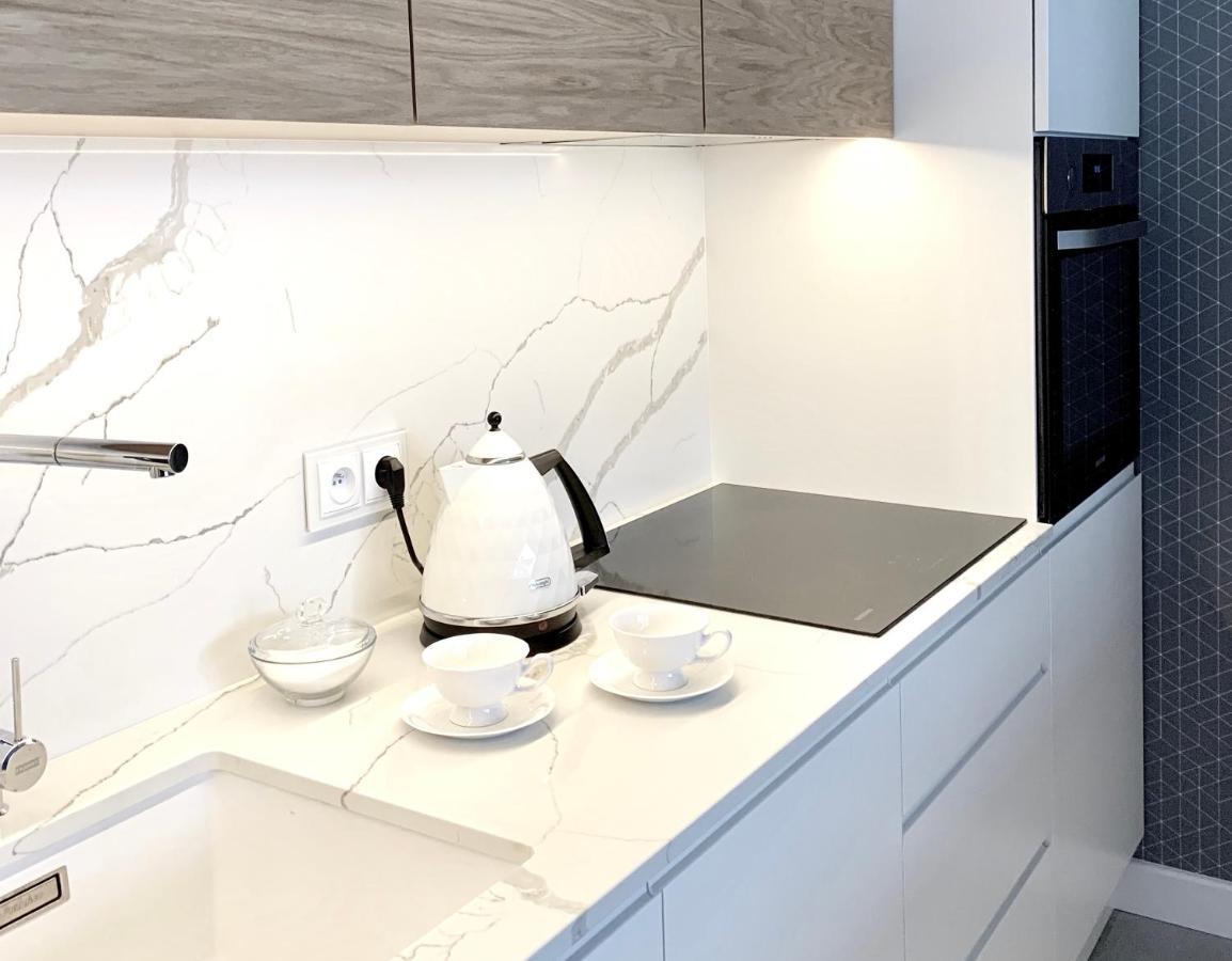 Zlota Luxury Apartments 华沙 外观 照片