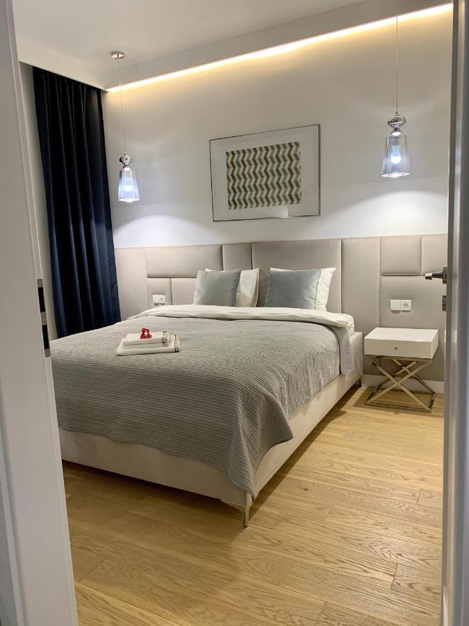 Zlota Luxury Apartments 华沙 外观 照片