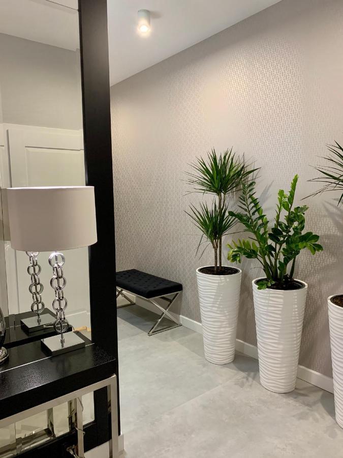 Zlota Luxury Apartments 华沙 外观 照片