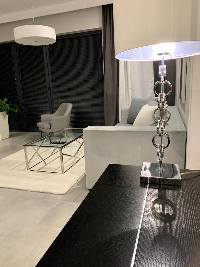 Zlota Luxury Apartments 华沙 外观 照片
